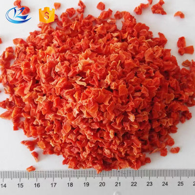 Good price Max 8% Moisture Bulk Dehydrated Carrot Flakes 5*5 Dried Vegetables with Advanced Drying Process online